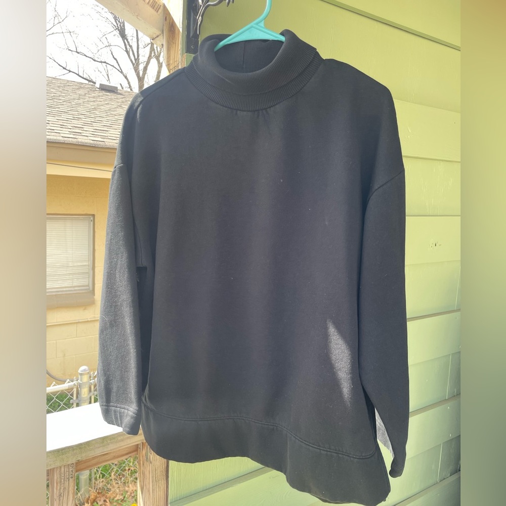 Lou & Grey Turtleneck